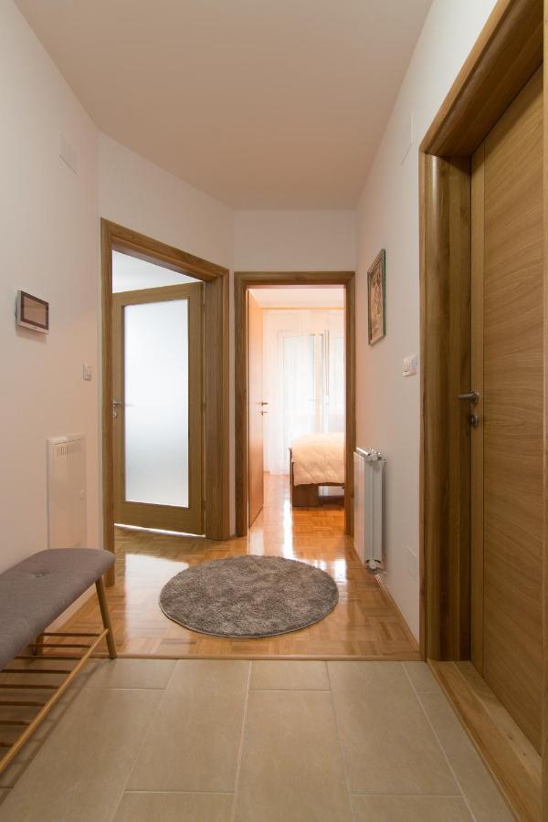 Apartman Carica Visoko Exterior foto